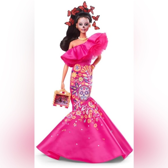 BNWT BARBIE  SIGNATURE 2023 DIA DE MUERTOS - Picture 4 of 9